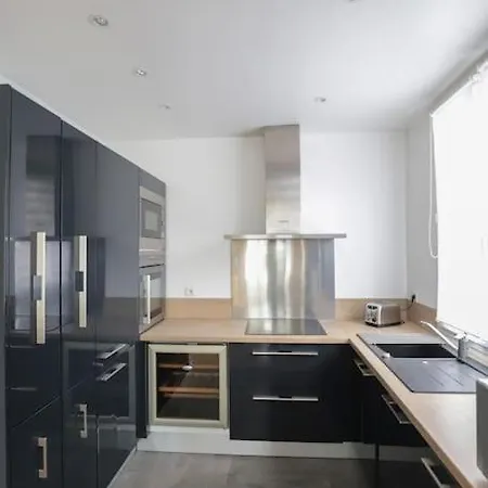 3 Pieces 68m2 Apartamento Clamart
